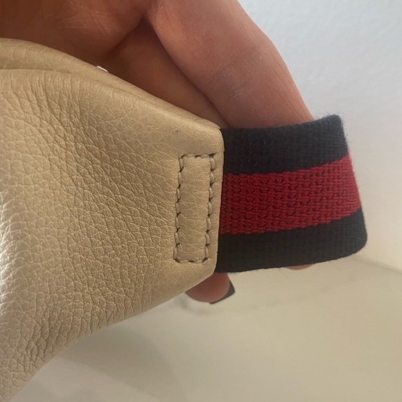 Authentic **GUCCI** BELT BAG!!! Large bum bag, Fanny pack, white Gucci logo - Picture 5 of 14